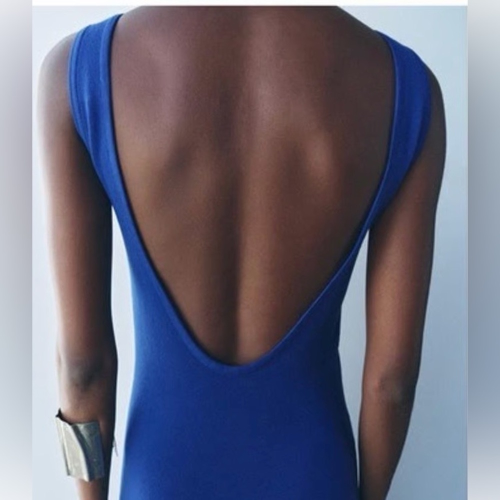 NWT. Zara Bluish Viscose Blend Knit Midi Dress with Open Back. Size L - Picture 4 of 5